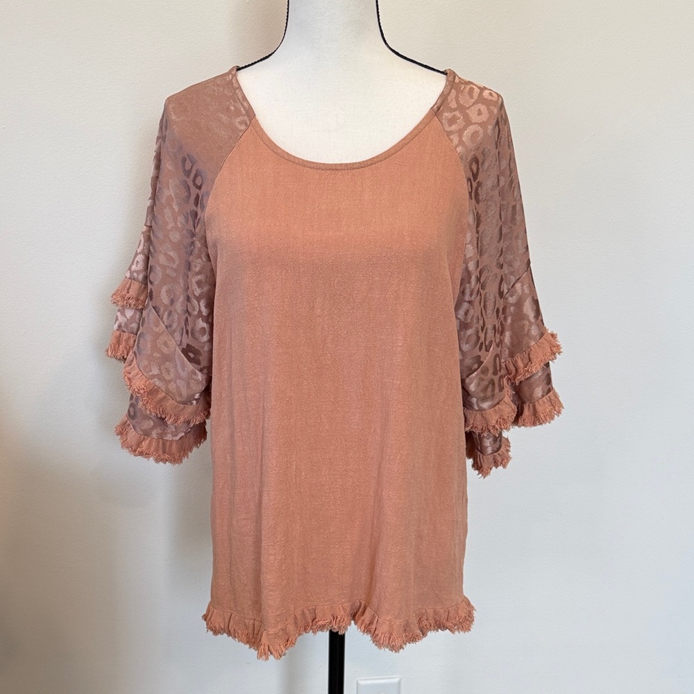 Umgee Linen Top with Leopard Print Layered Bell Sleeves in Peach Size Small